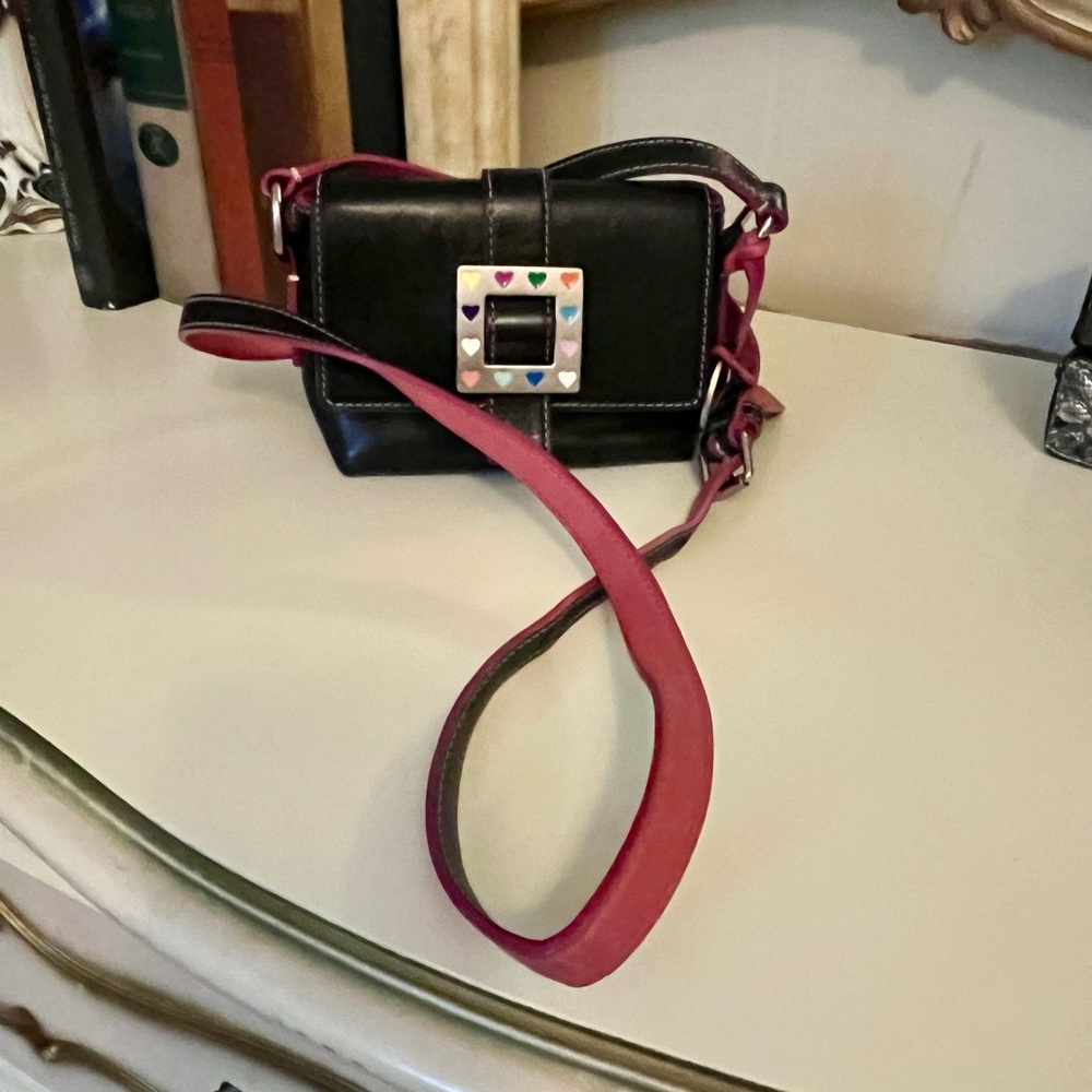 Vintage| Dooney & Bourke Mini CALVARY Crossbody!! - Picture 2 of 10